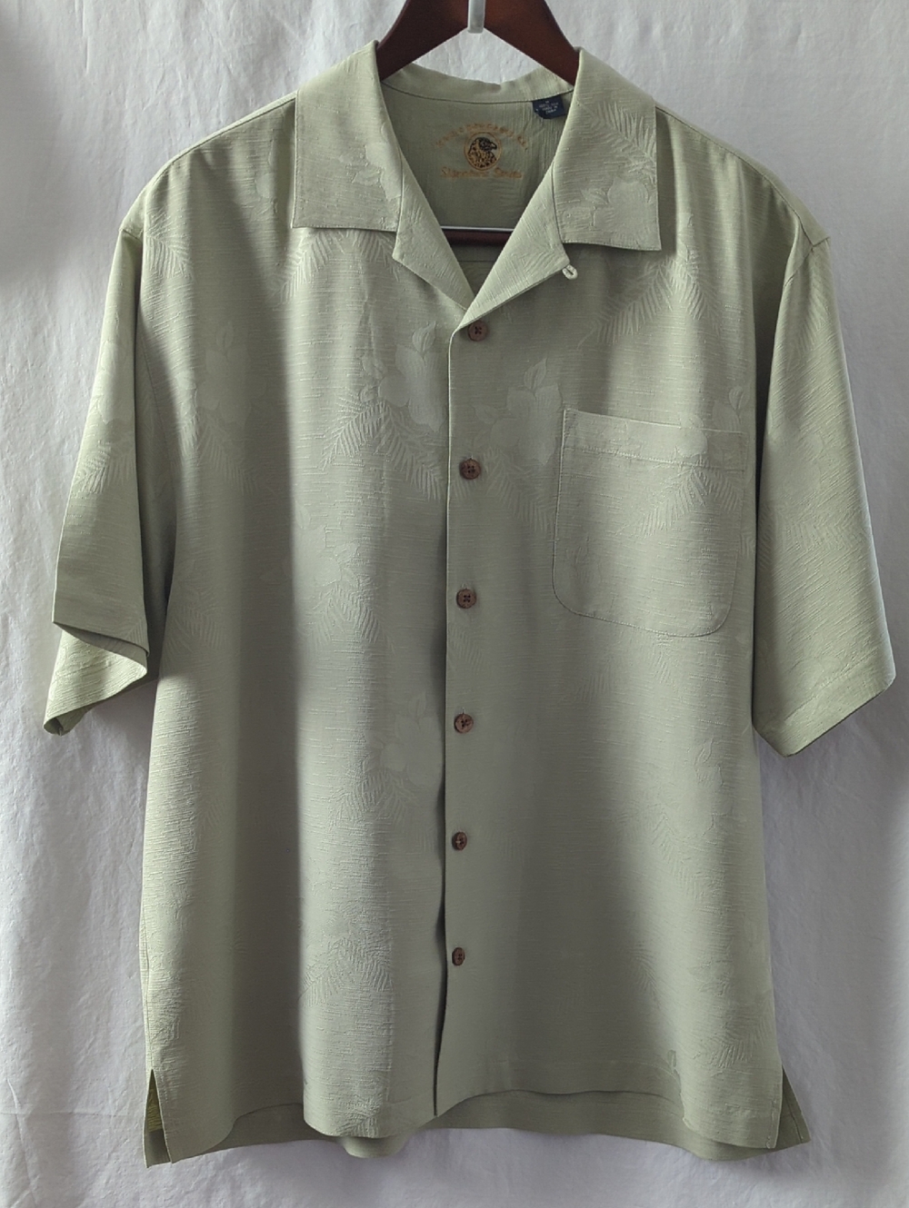 Eagle Dry Goods 100% Silk Hawaiian Shirt Medium Sage Green Hibiscus Jacquard